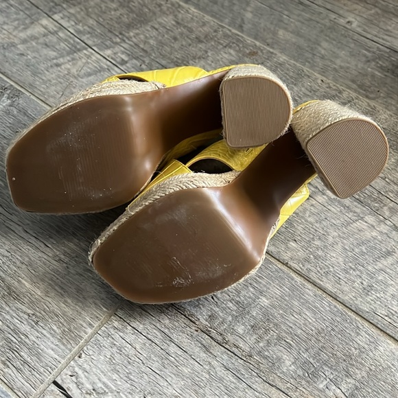 SOLDOUT SPRING PLATFORM HEEL MULE - Picture 7 of 7